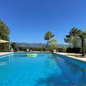 La Sauveterre Bed & Breakfast