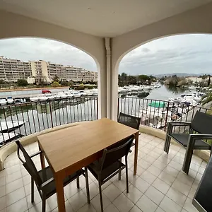 Studio Moderne - Port De - Proche Mer Hébergement de vacances Mandelieu